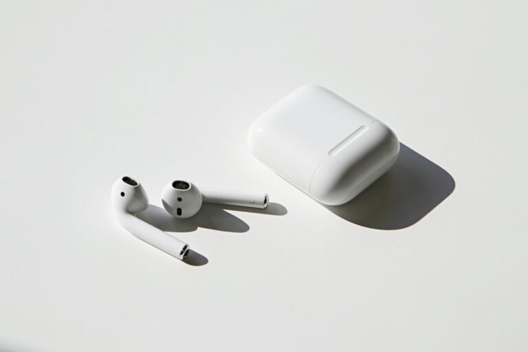 Best budget wireless earbuds under 100 dollars 2026