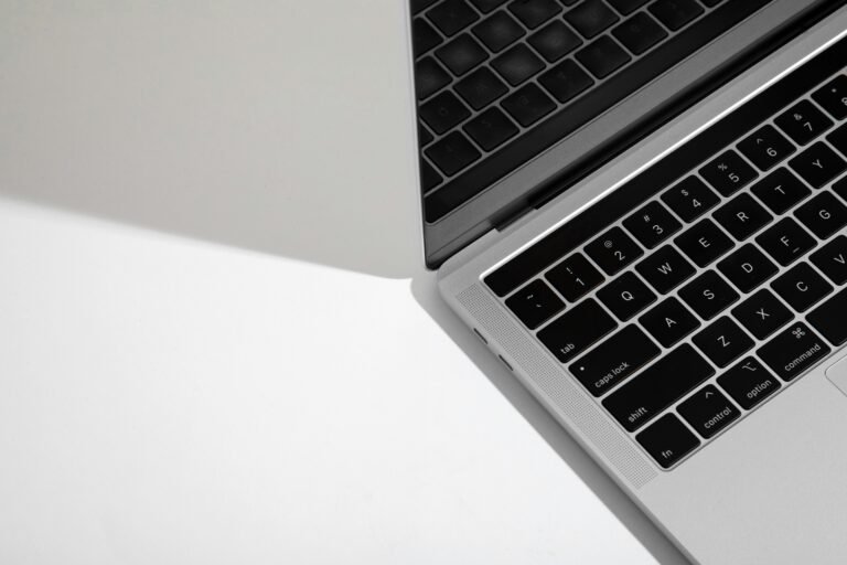 Laptop buying guide explaining which specs matter 2026
